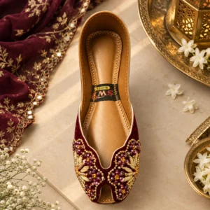 Fancy Handmade Warm Khussa  (Mahroon)